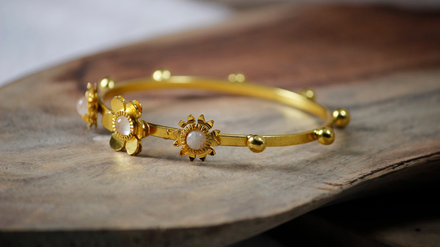 Bloomora Moonstone Bangle