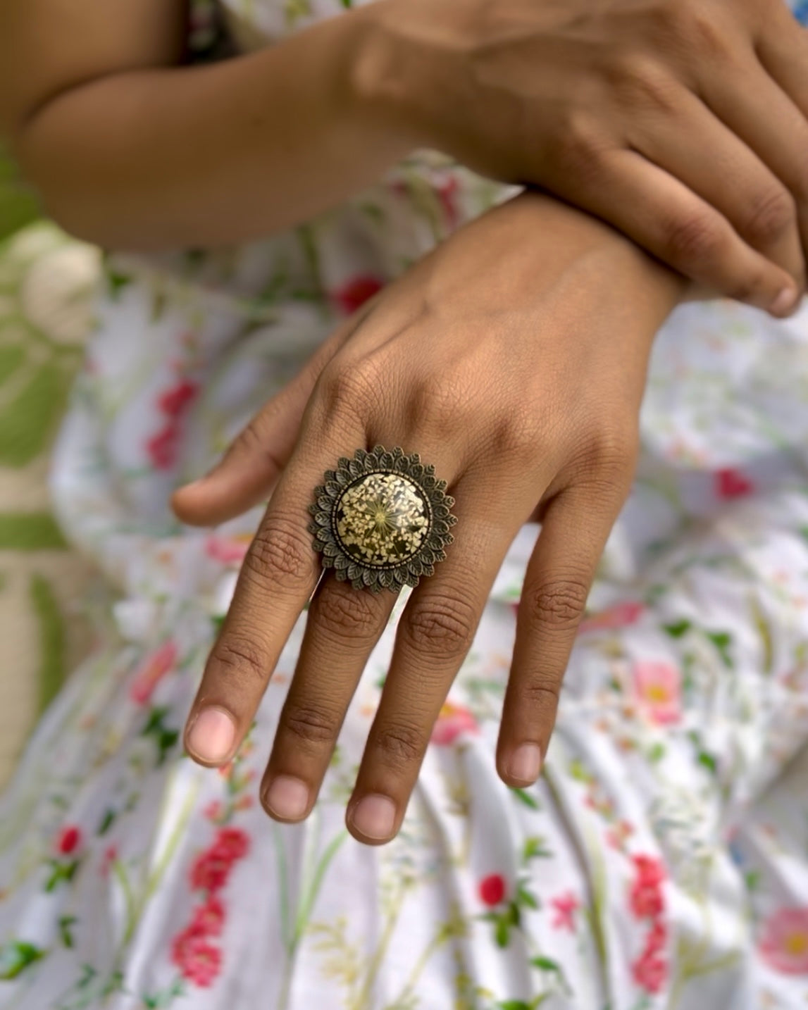 Victorian Anne Queen Ring