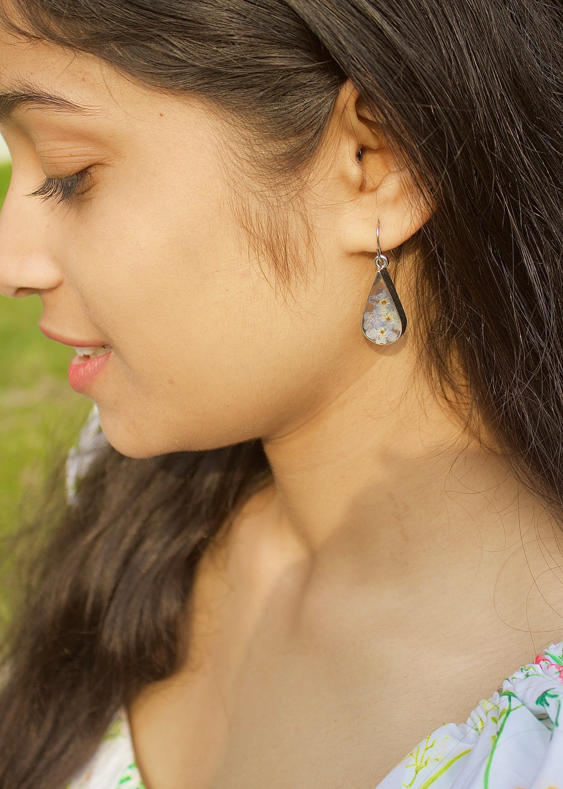 Forget me not earring-Ekanki Studio