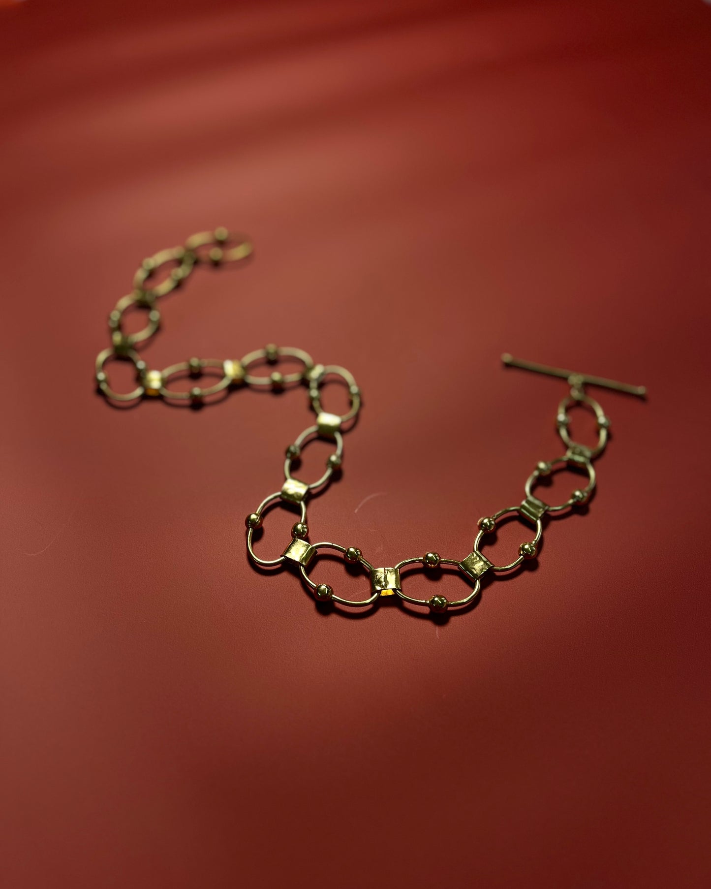 Helios Curve Necklace